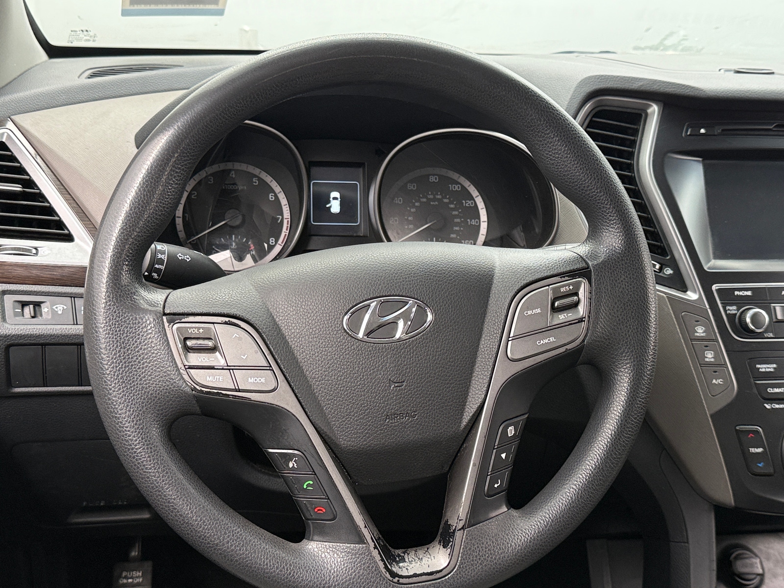 Thumbnail: 2017 Hyundai Santa Fe - 5