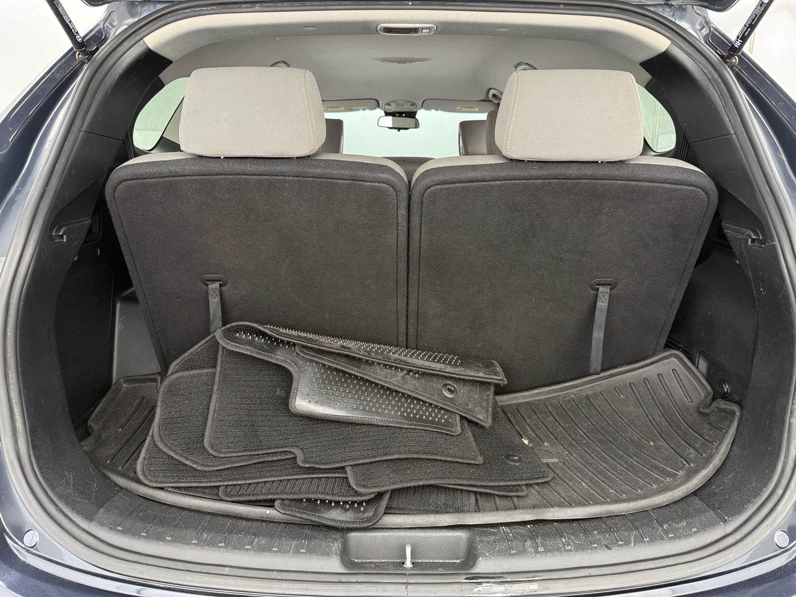 Thumbnail: 2017 Hyundai Santa Fe - 7