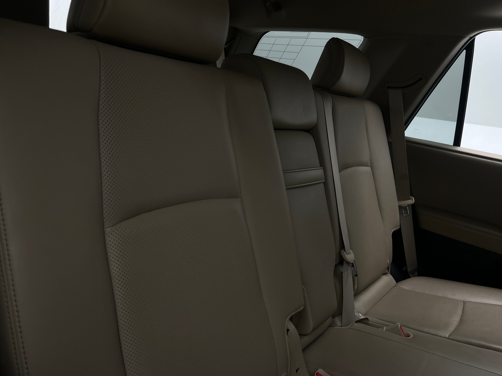 Thumbnail: 2016 Toyota 4Runner - 5