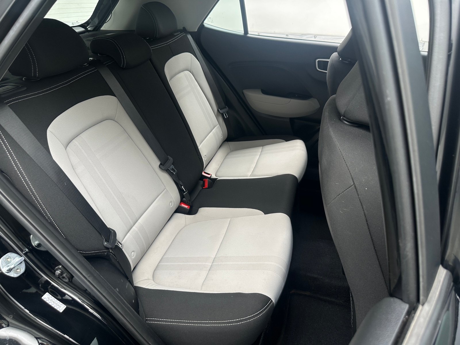 Thumbnail: 2022 Hyundai Venue - 6