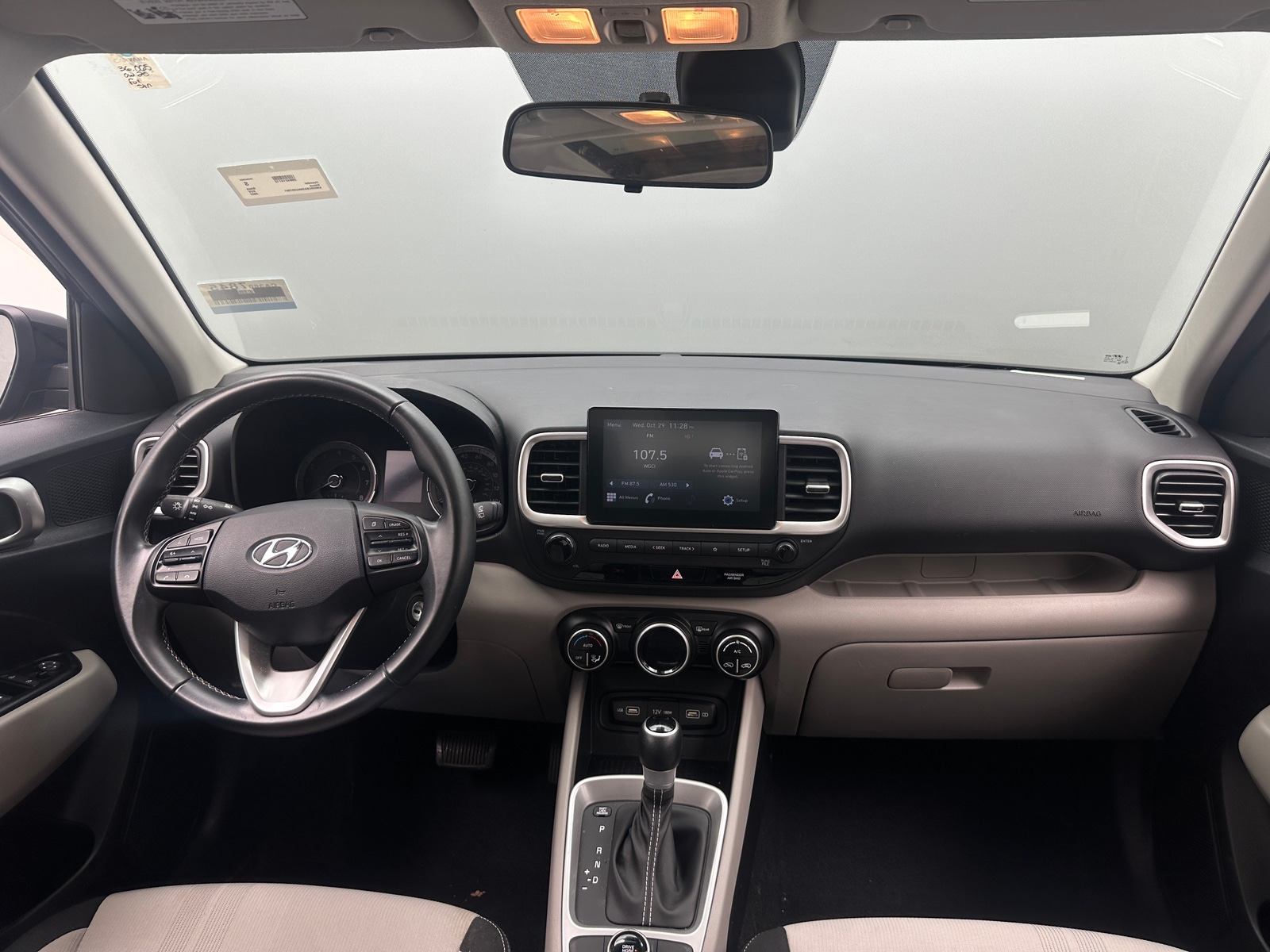 Thumbnail: 2022 Hyundai Venue - 3