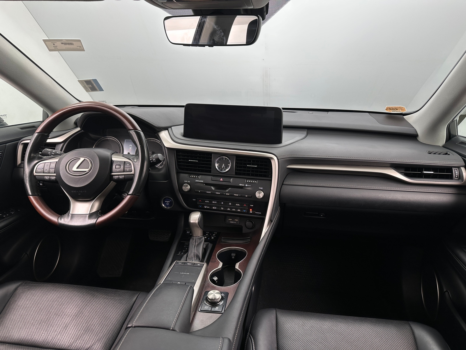 Thumbnail: 2020 Lexus RX - 2