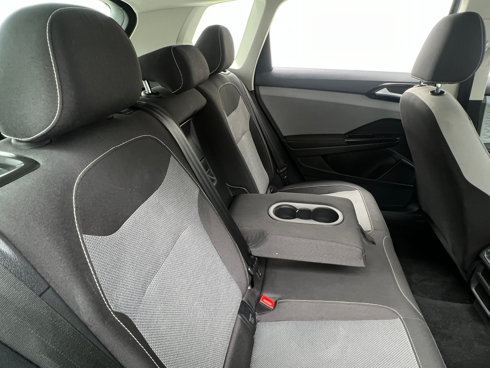 Thumbnail: 2024 Volkswagen Taos - 6