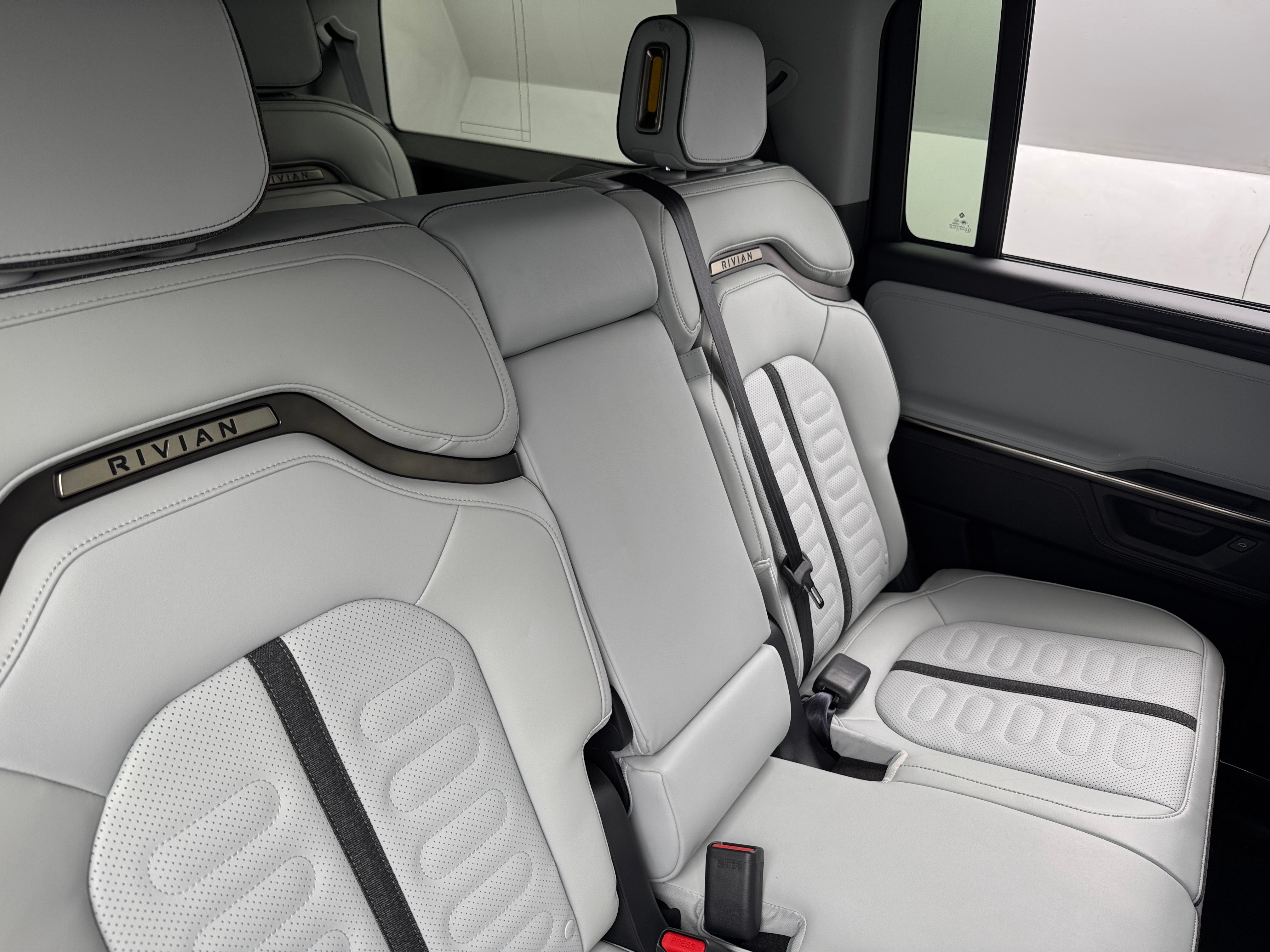 Used 2025 Rivian R1S Adventure with VIN 7PDSGBBA2SN062732 for sale in Auburn, WA