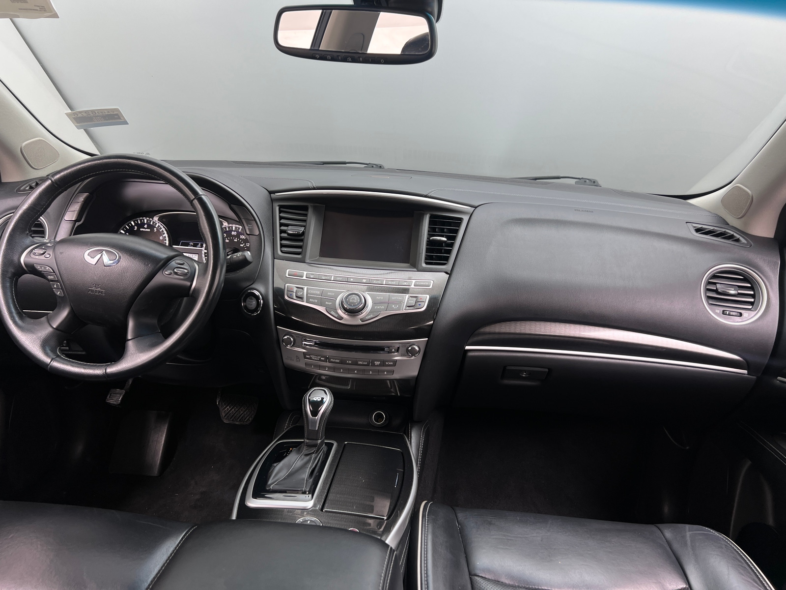 Thumbnail: 2016 INFINITI QX60 - 2