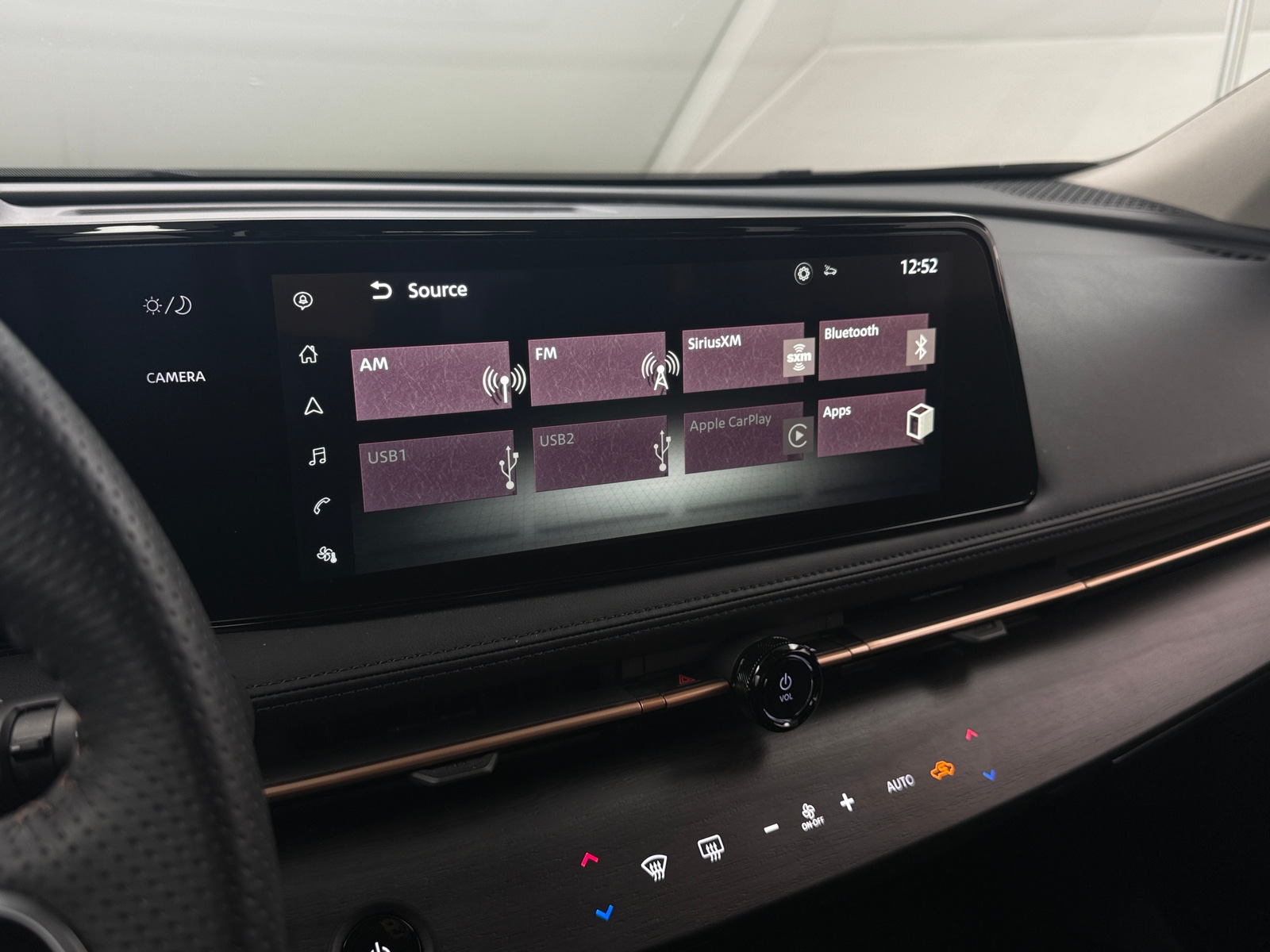 Thumbnail: 2023 Nissan Ariya - 3