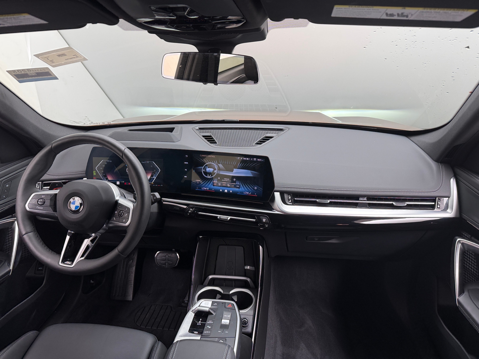 Thumbnail: 2025 BMW X1 - 2