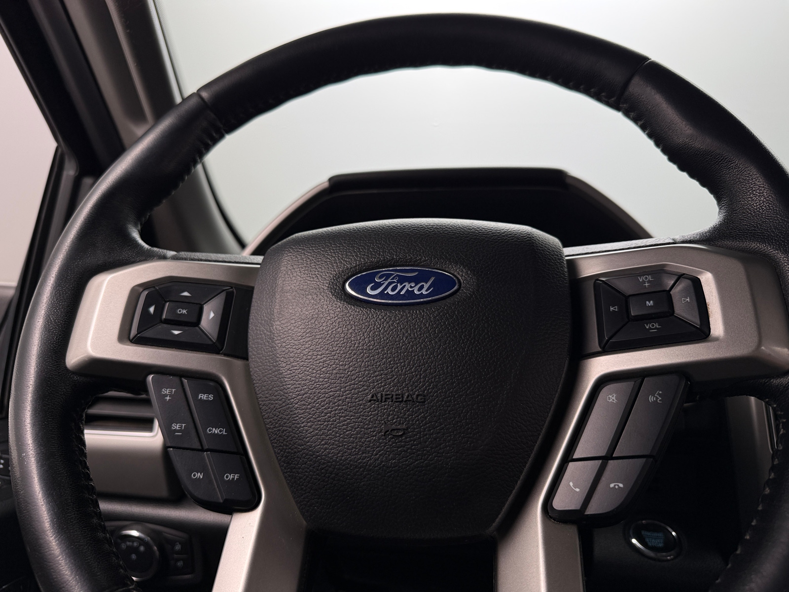 Thumbnail: 2020 Ford Econoline - 4