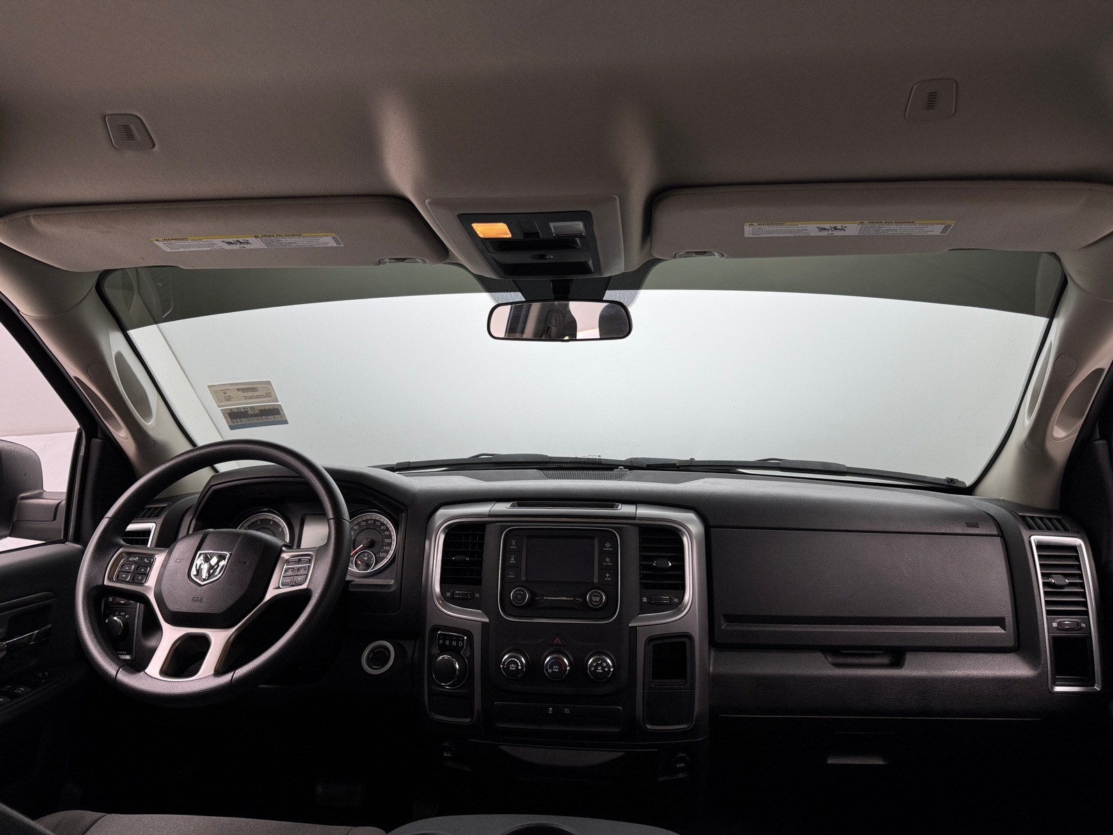 Thumbnail: 2022 RAM 1500 Classic - 3