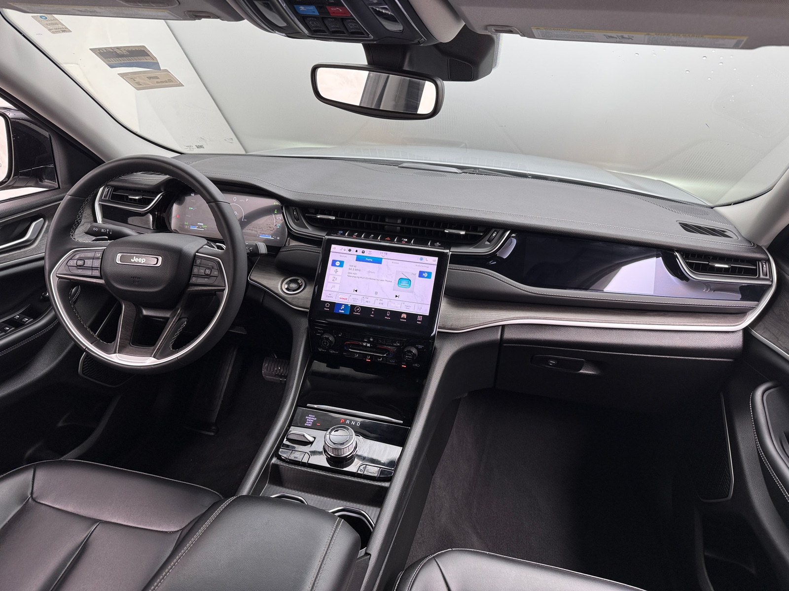 Thumbnail: 2023 Jeep Grand Cherokee - 2