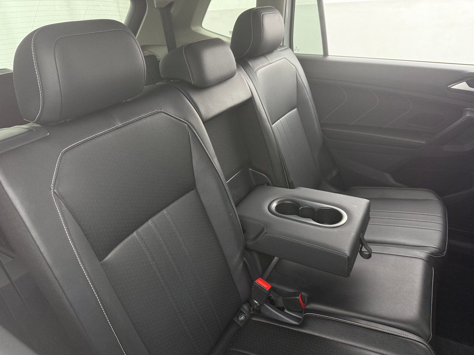 Thumbnail: 2024 Volkswagen Tiguan - 5