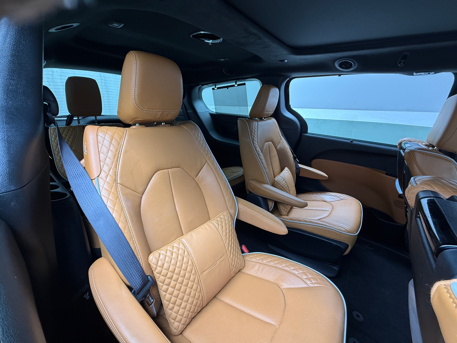 Thumbnail: 2022 Chrysler Pacifica - 5