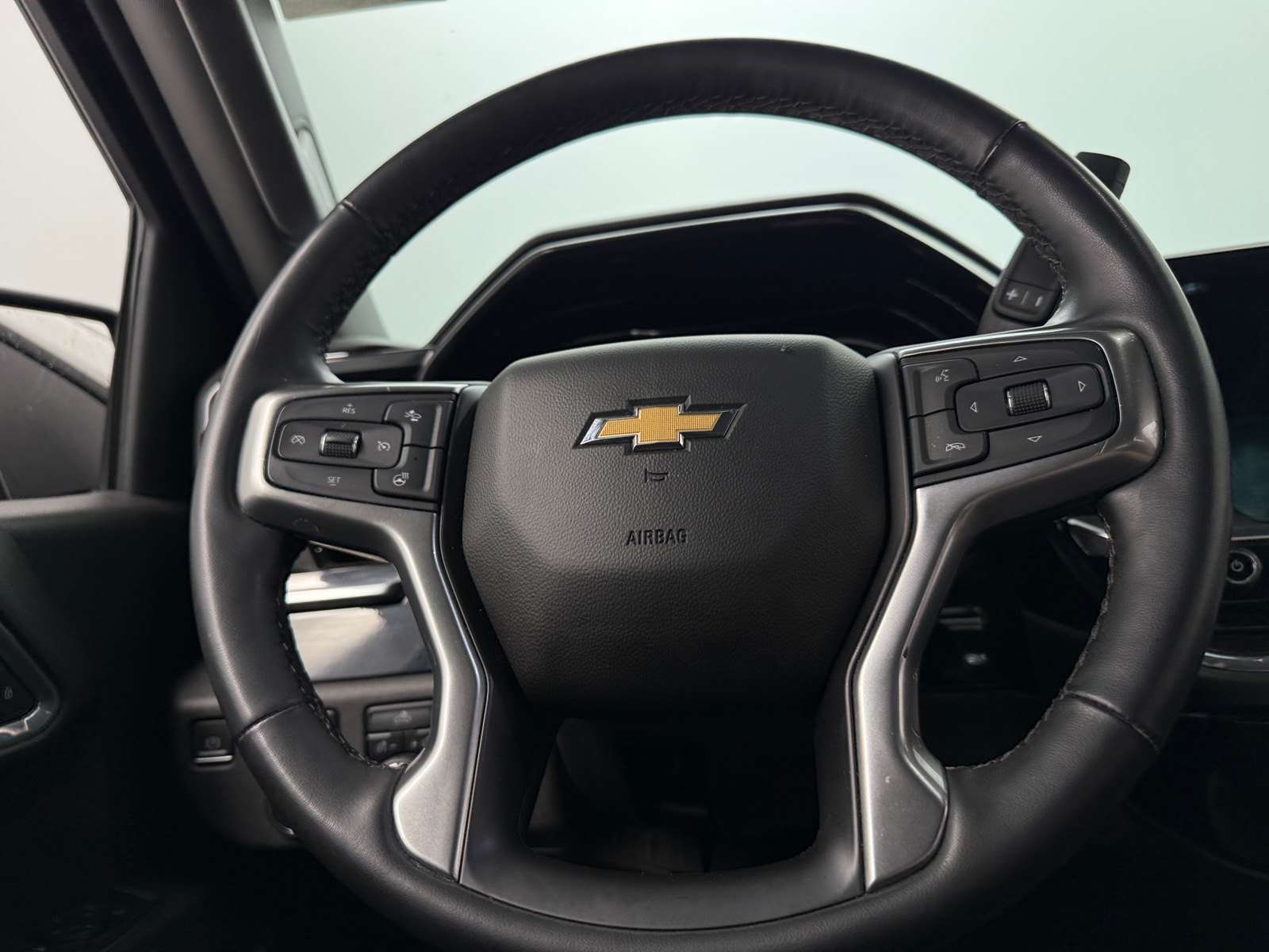 Thumbnail: 2023 Chevrolet Silverado 1500 - 5