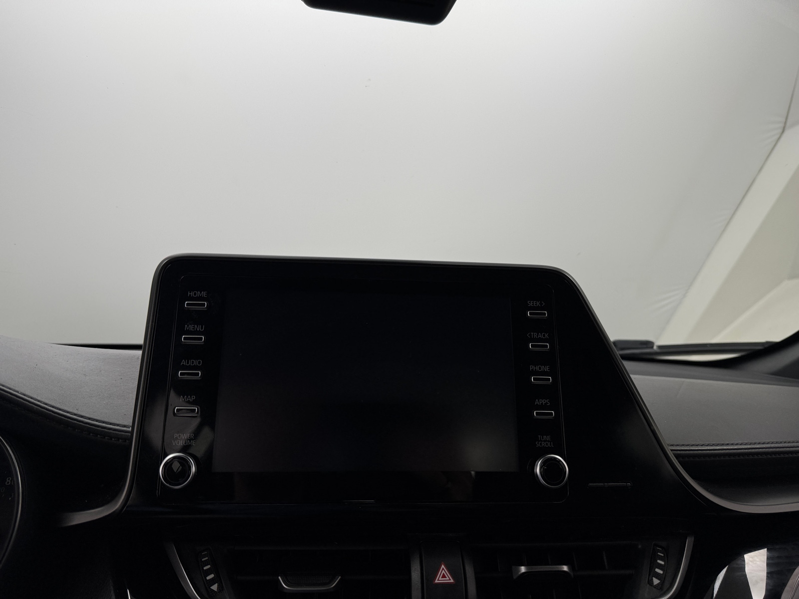 Thumbnail: 2019 Toyota C-HR - 4