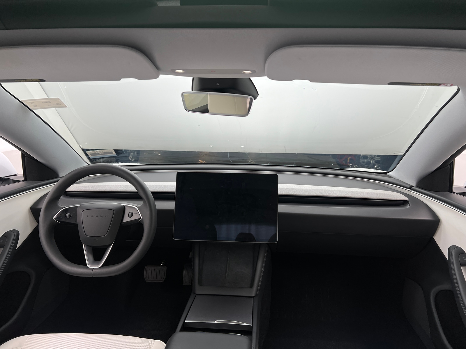 Thumbnail: 2025 Tesla Model 3 - 2