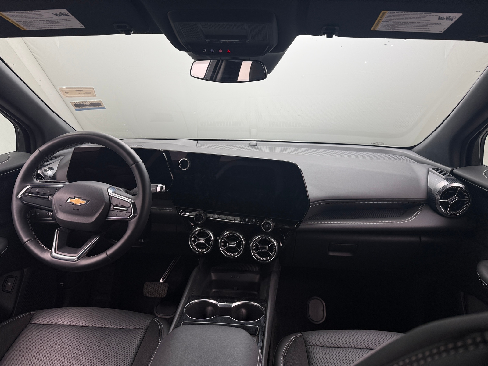 Thumbnail: 2024 Chevrolet Blazer EV - 3