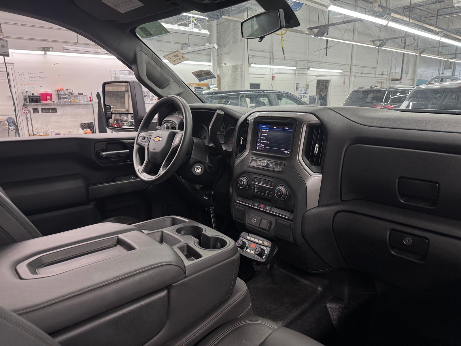 Thumbnail: 2020 Chevrolet Silverado 2500 - 2