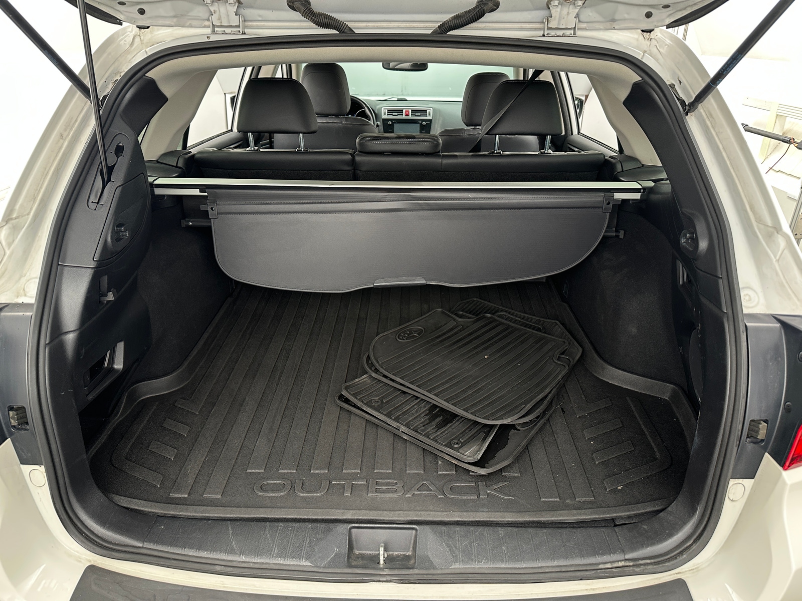 Thumbnail: 2016 Subaru Outback - 6