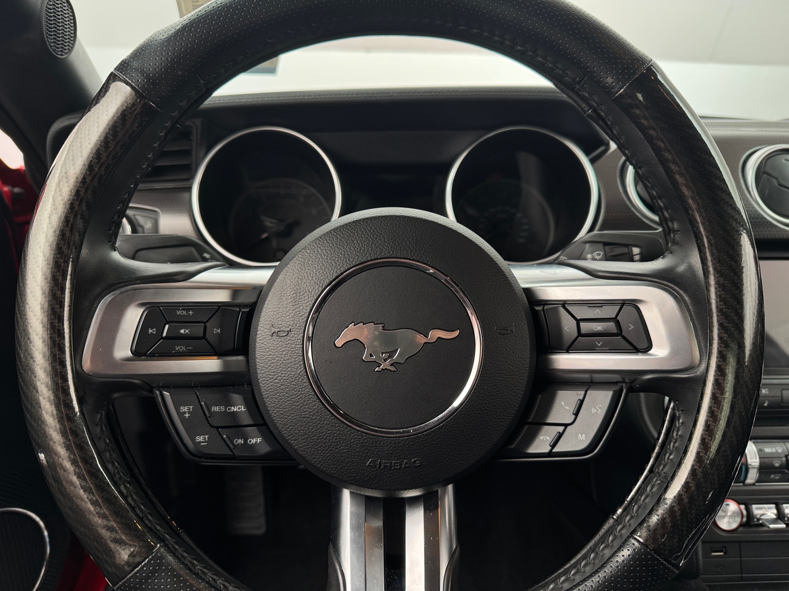 Thumbnail: 2019 Ford Mustang - 3