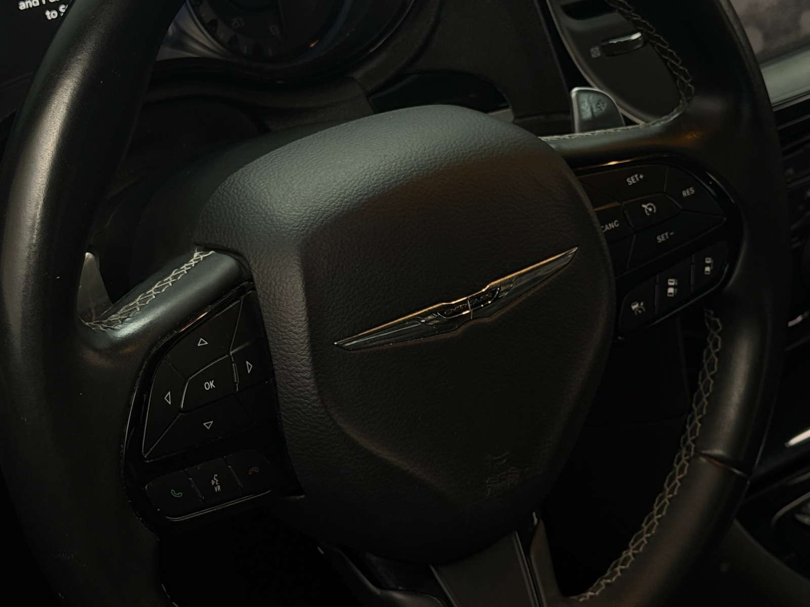 Thumbnail: 2018 Chrysler 300 - 4