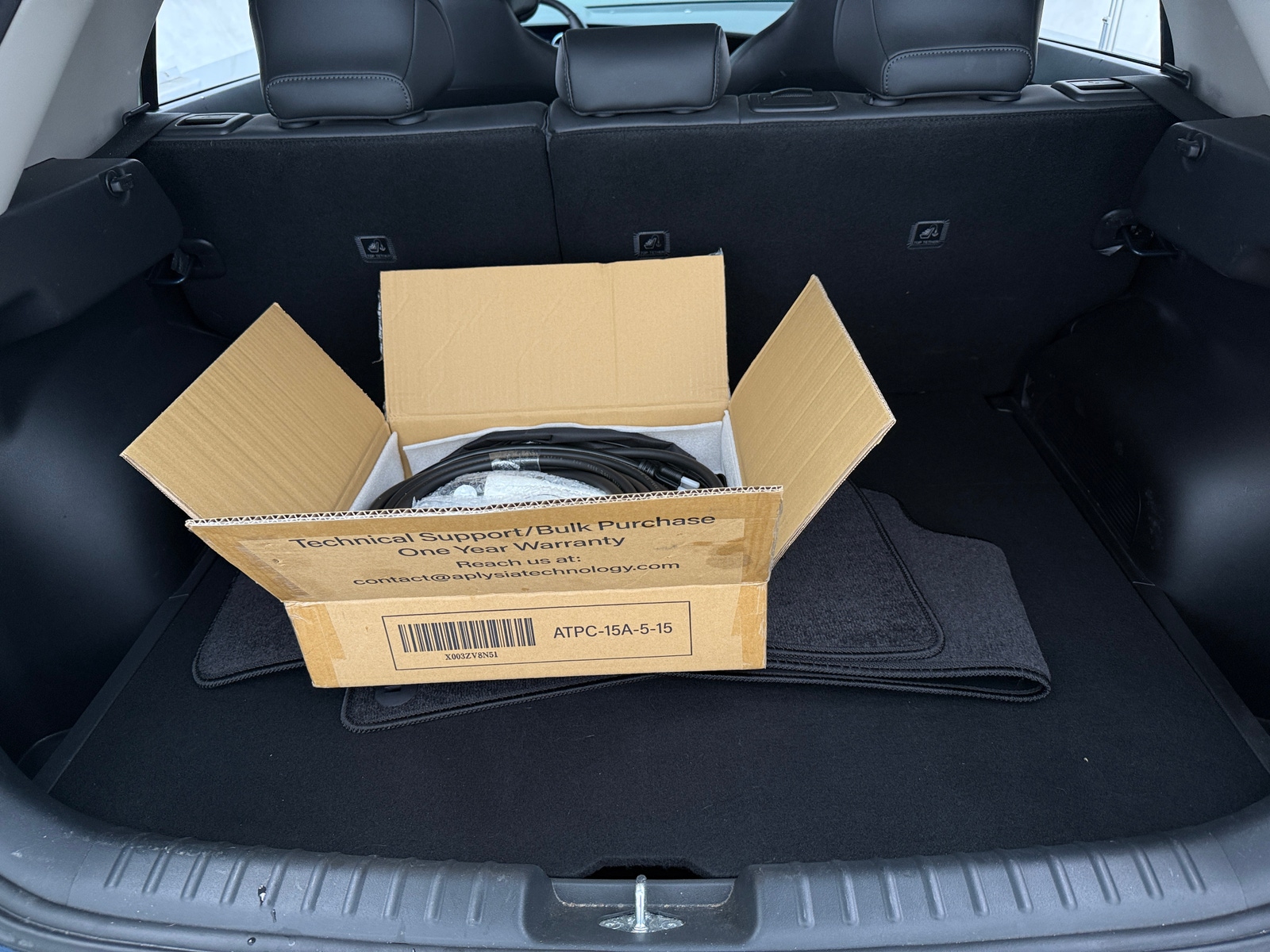 Thumbnail: 2023 Kia Niro - 7