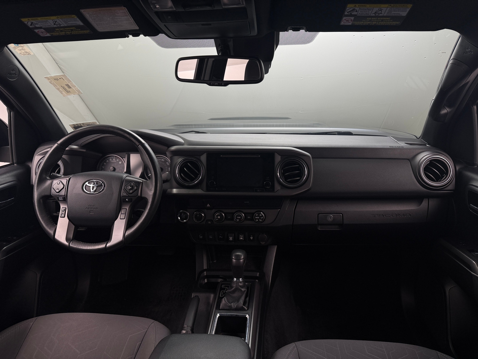 Thumbnail: 2019 Toyota Tacoma - 3