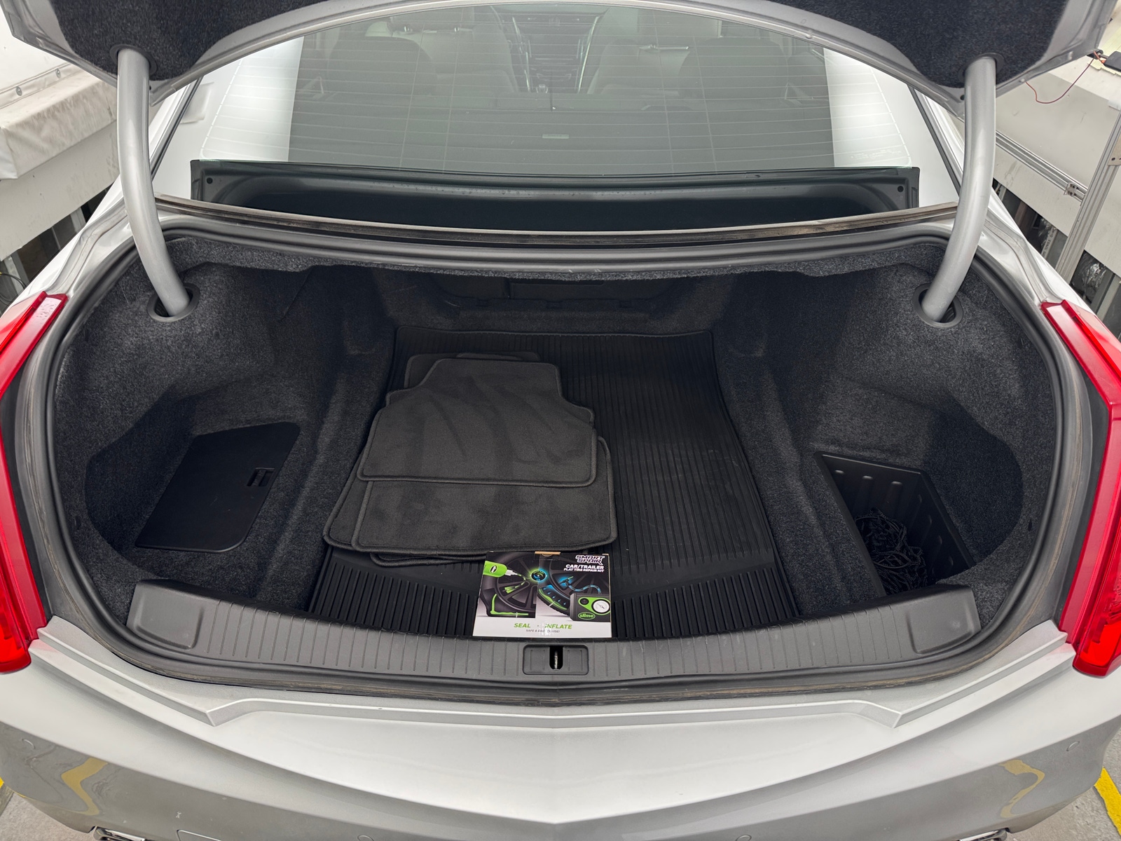 Thumbnail: 2019 Cadillac CTS - 6