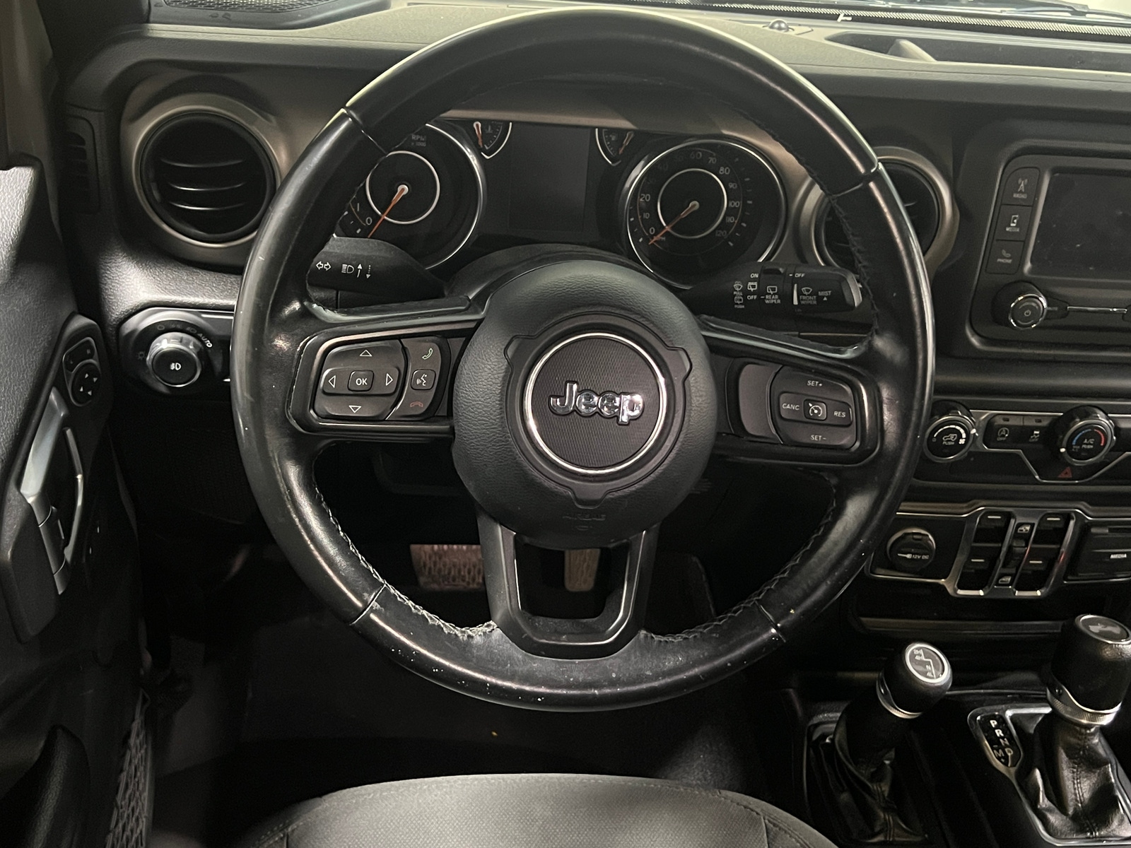 Thumbnail: 2020 Jeep Wrangler - 5