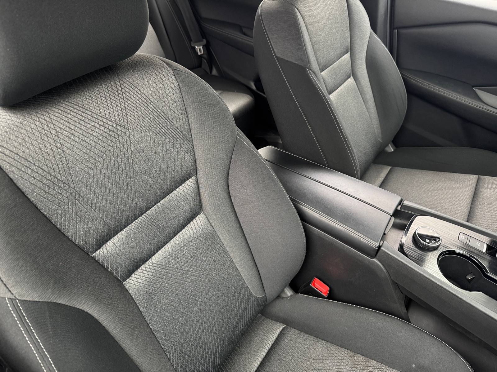 Thumbnail: 2024 Nissan Rogue - 2