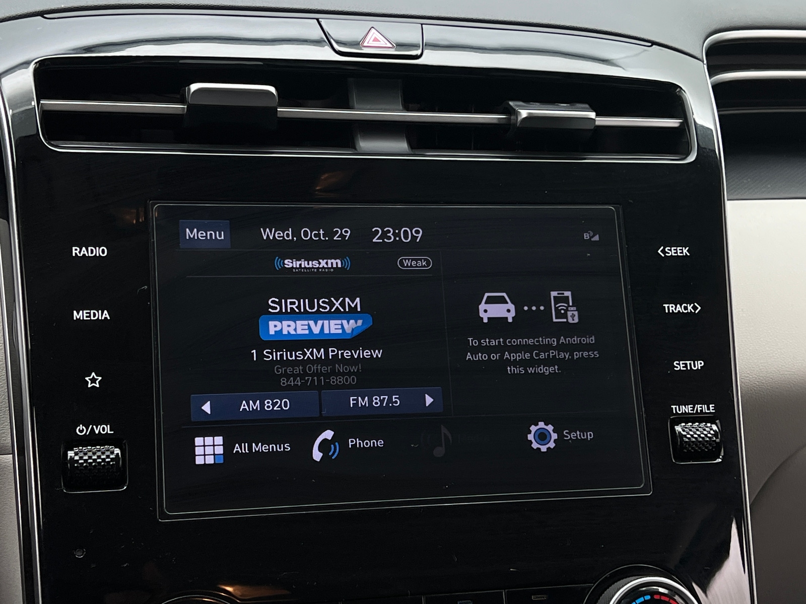 Thumbnail: 2023 Hyundai Tucson - 4