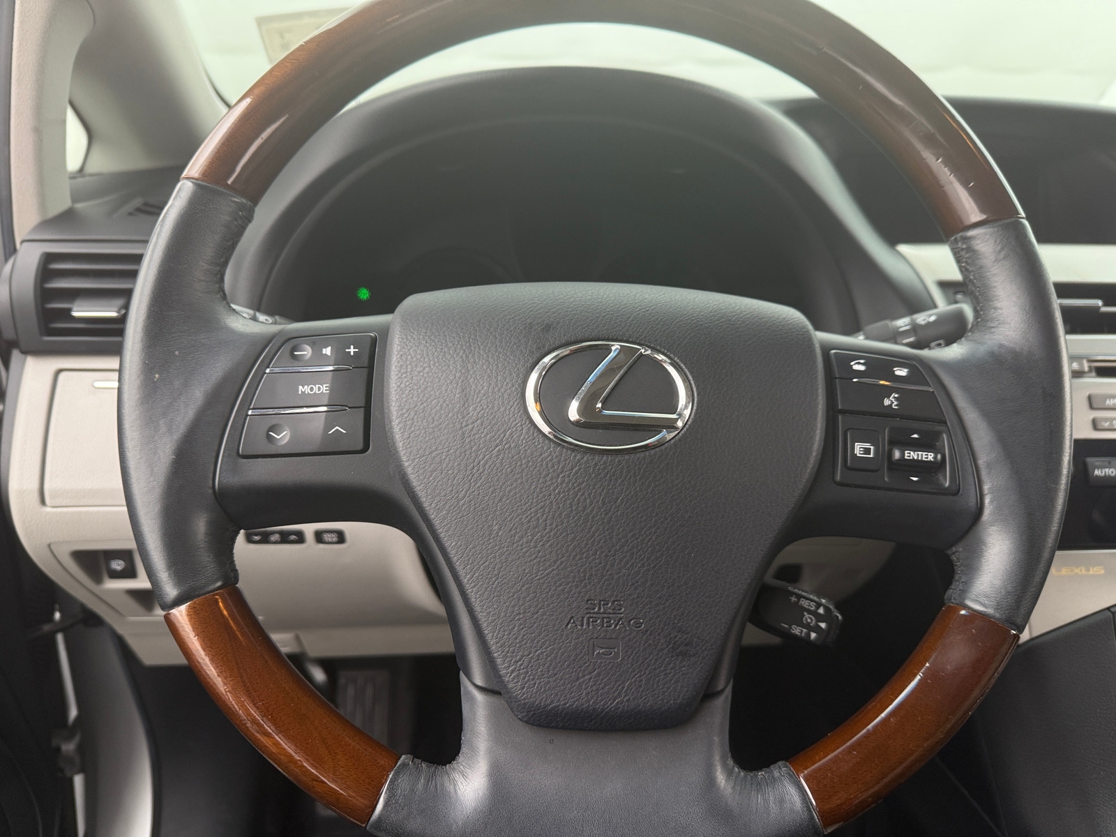 Thumbnail: 2010 Lexus RX - 5