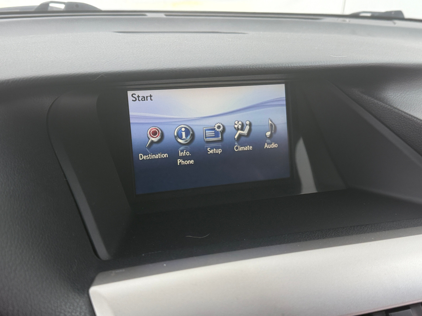 Thumbnail: 2010 Lexus RX - 4