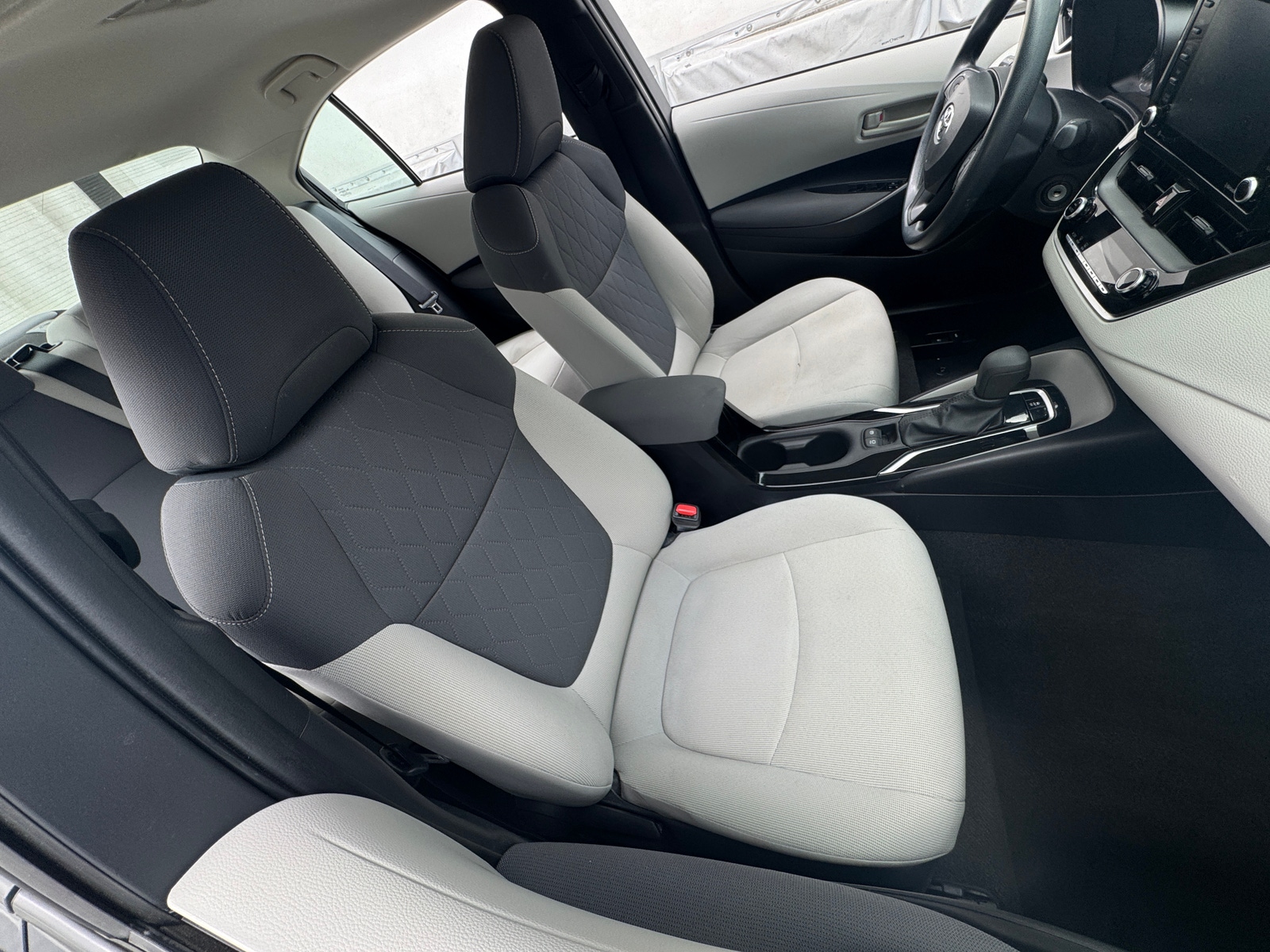 Thumbnail: 2022 Toyota Corolla - 2