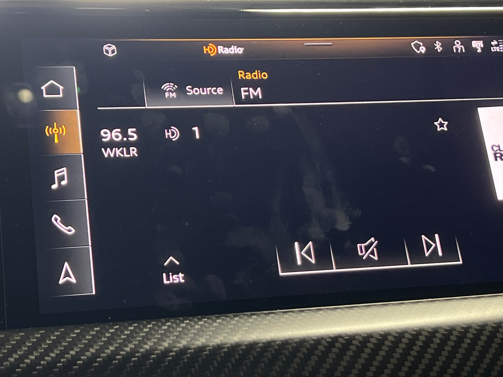 Thumbnail: 2022 Audi e-tron GT - 3