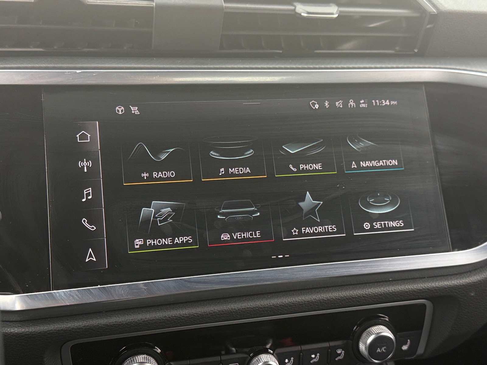 Thumbnail: 2023 Audi Q3 - 3