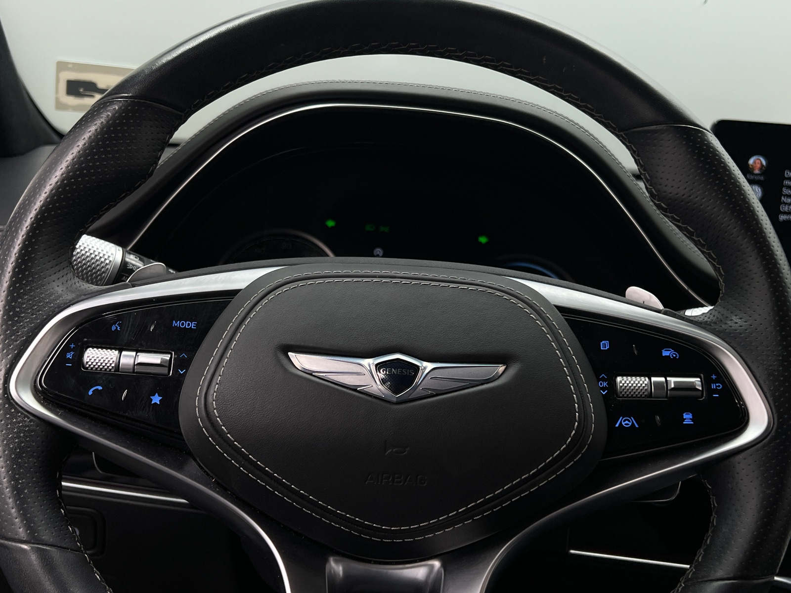 Thumbnail: 2022 Genesis GV70 - 4