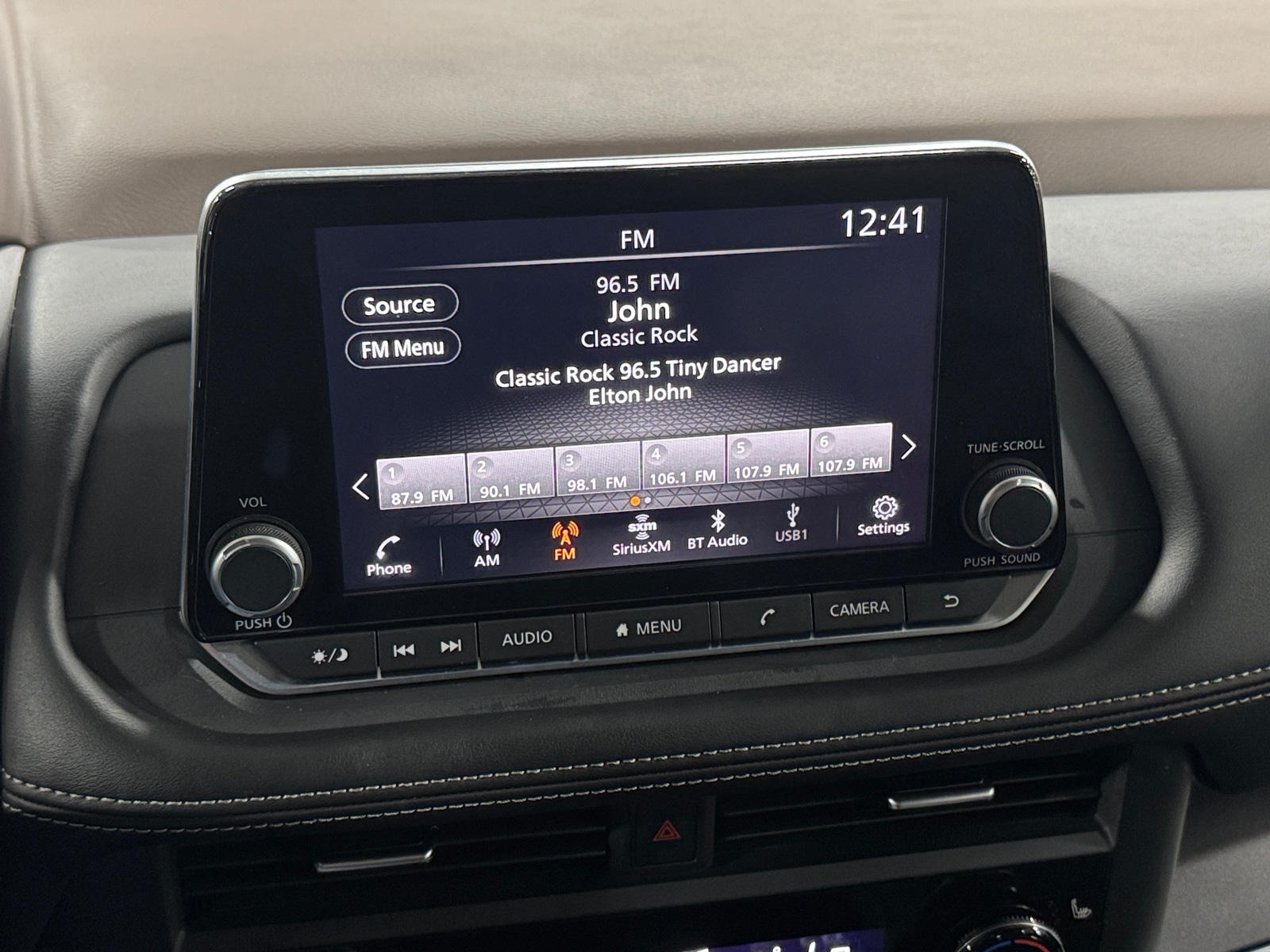 Thumbnail: 2023 Nissan Rogue - 4