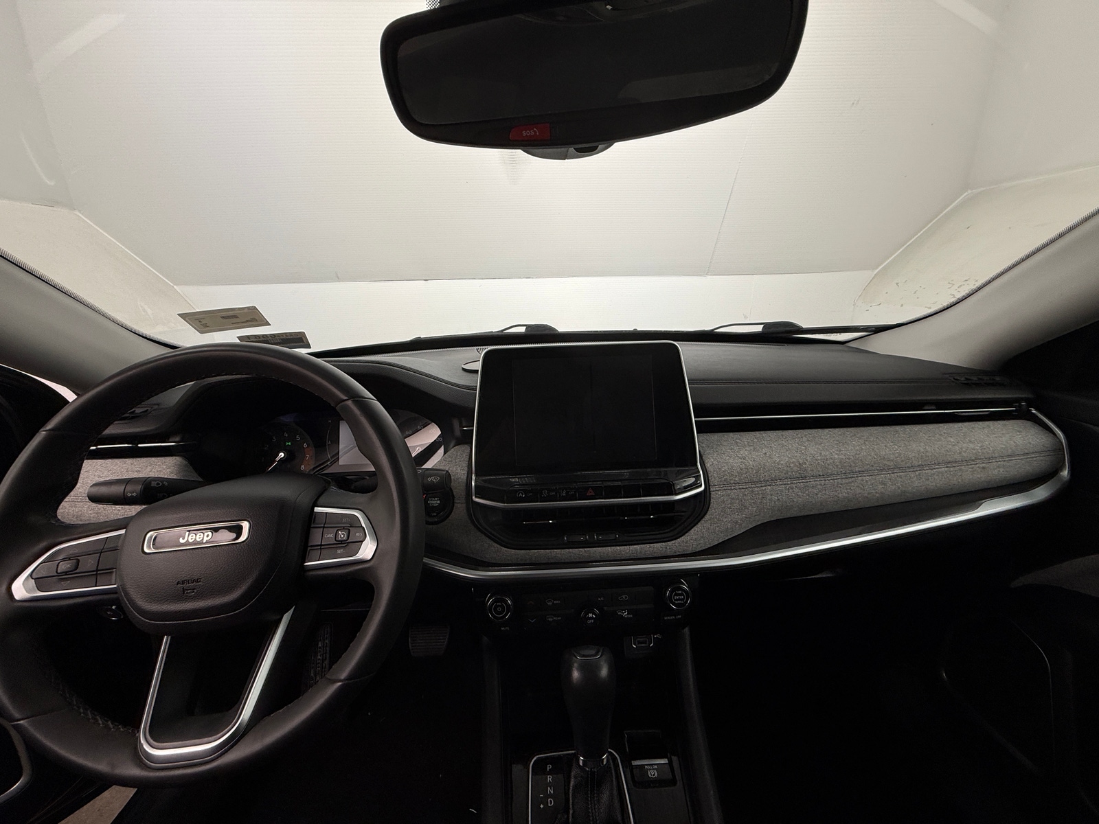 Thumbnail: 2022 Jeep Compass - 3