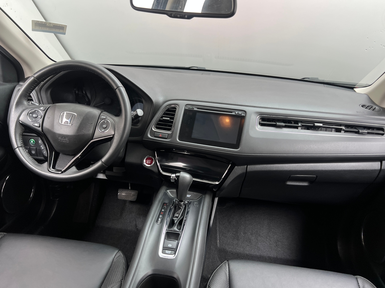 Thumbnail: 2016 Honda HR-V - 3