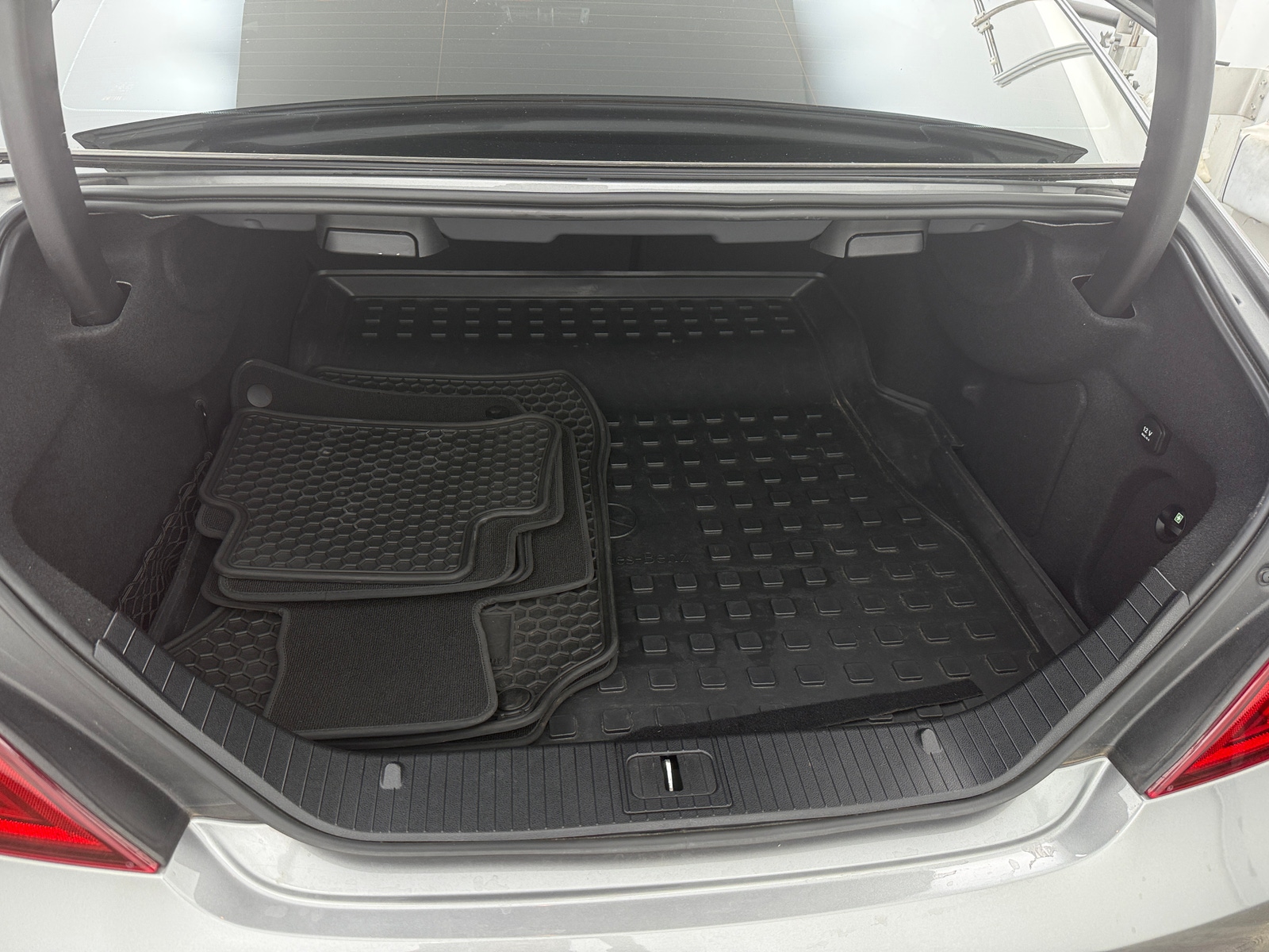 Thumbnail: 2015 Mercedes-Benz CLS - 6