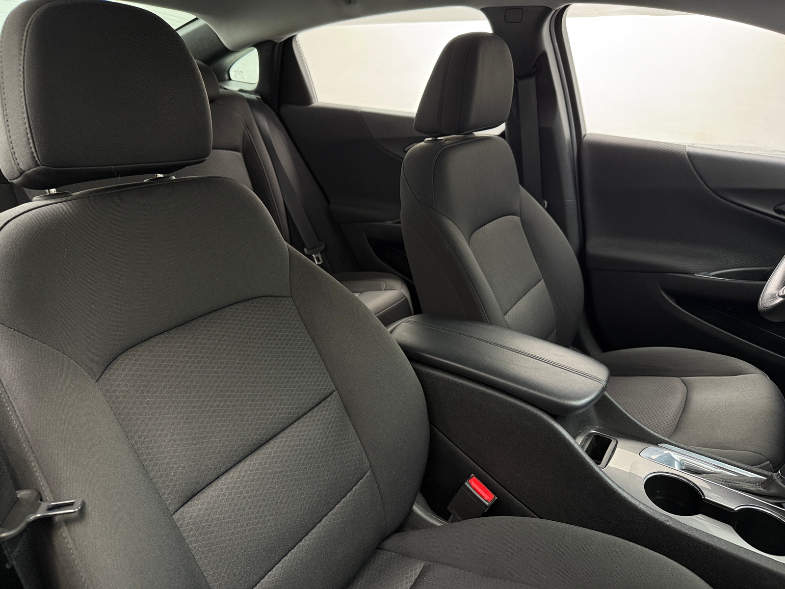 Thumbnail: 2019 Chevrolet Malibu - 2