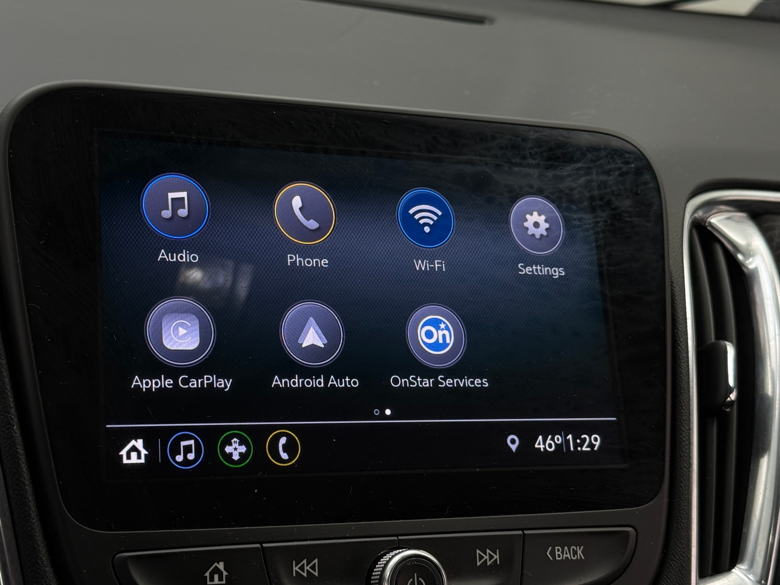 Thumbnail: 2019 Chevrolet Malibu - 4