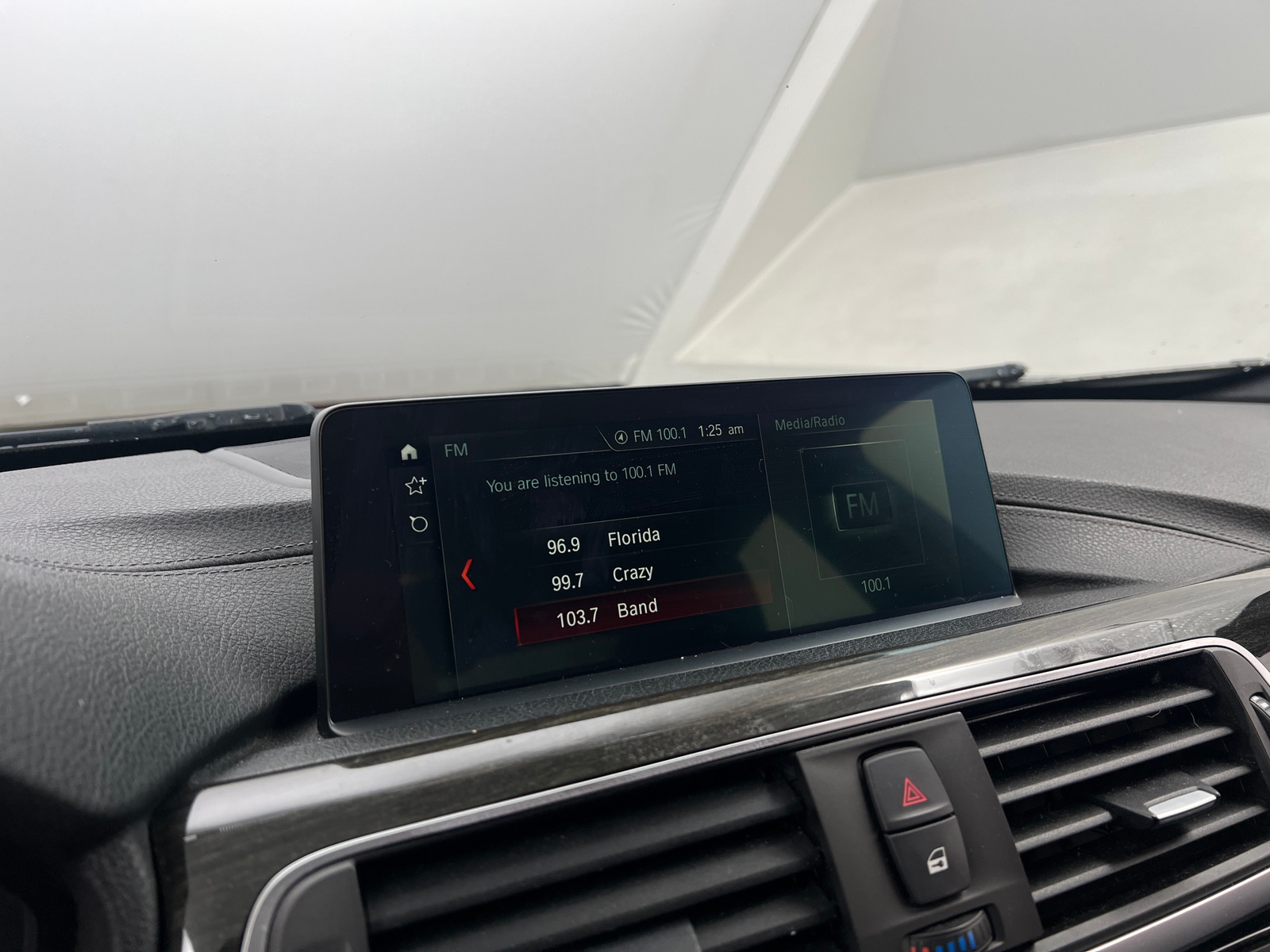 Thumbnail: 2018 BMW 3 Series - 3