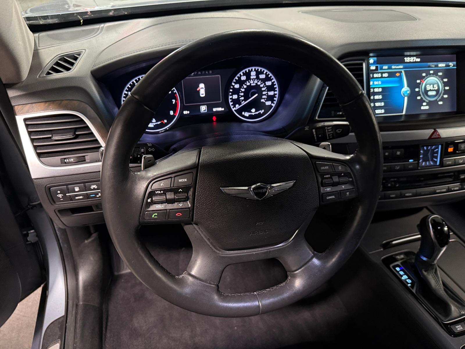 Thumbnail: 2017 Genesis G80 - 4