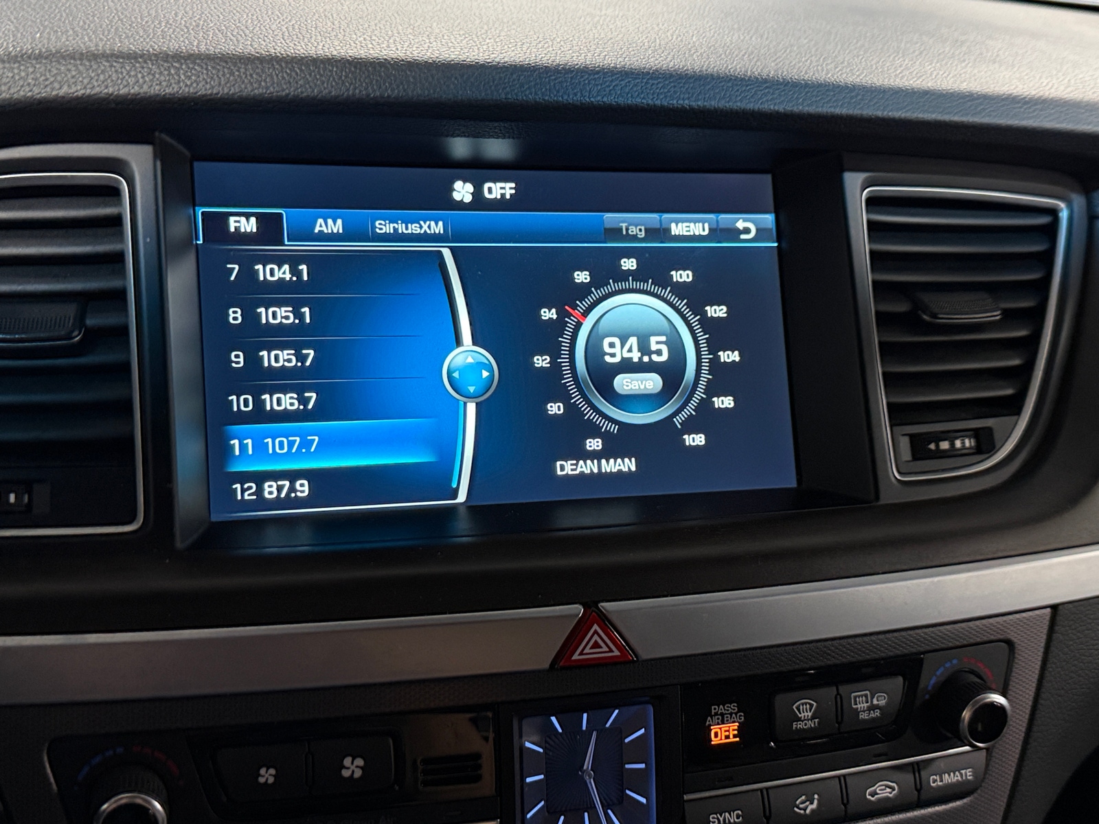 Thumbnail: 2017 Genesis G80 - 3