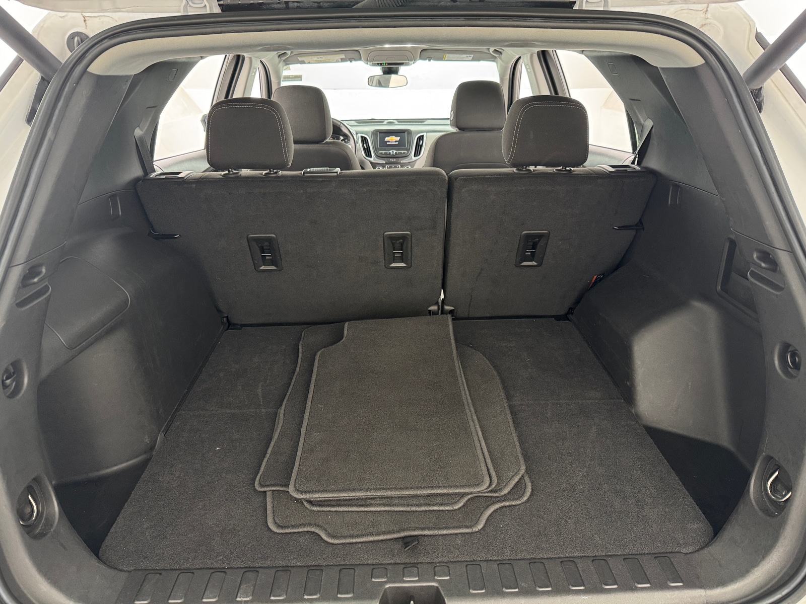 Thumbnail: 2024 Chevrolet Equinox - 7