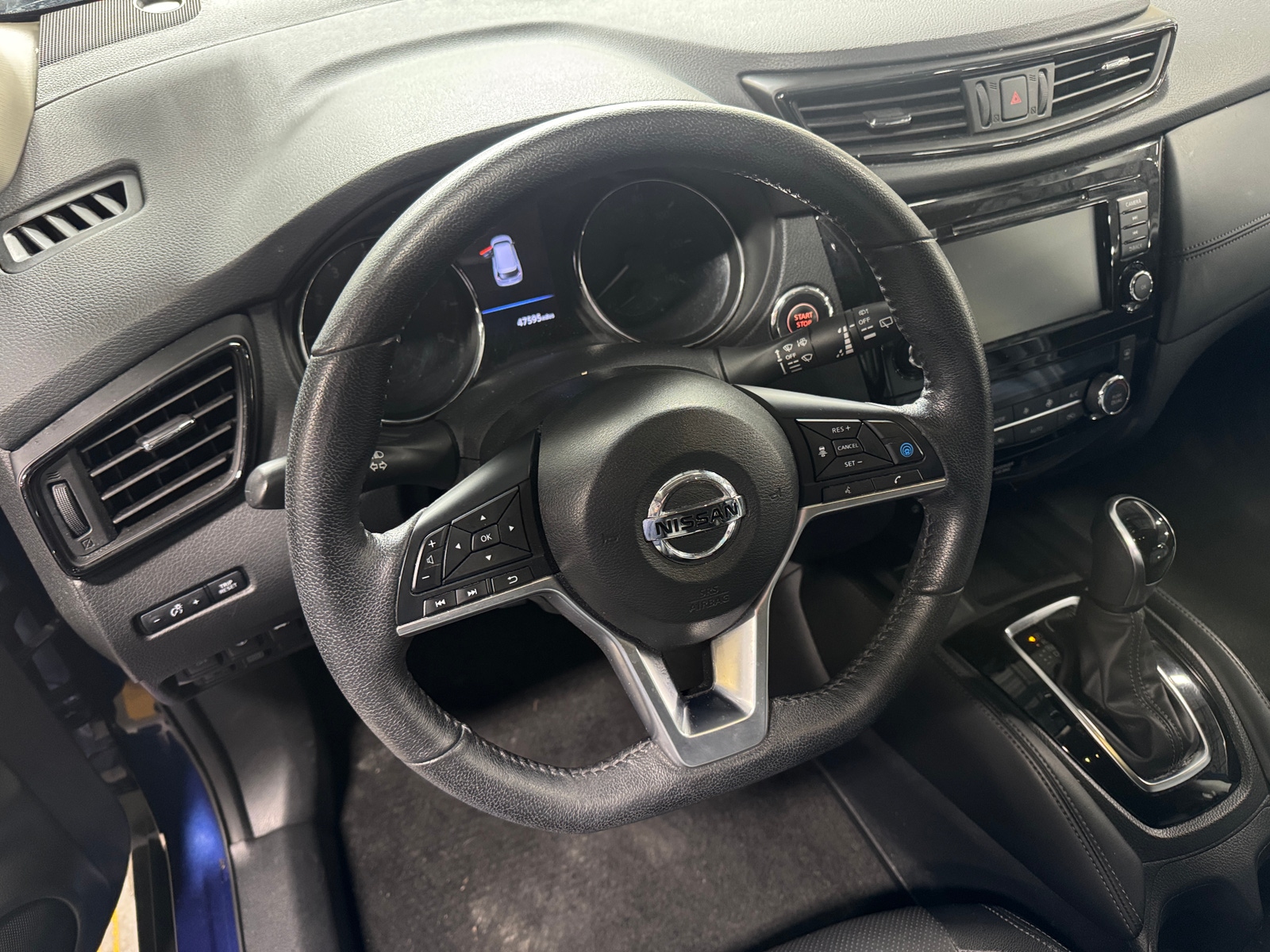 Thumbnail: 2019 Nissan Rogue - 4