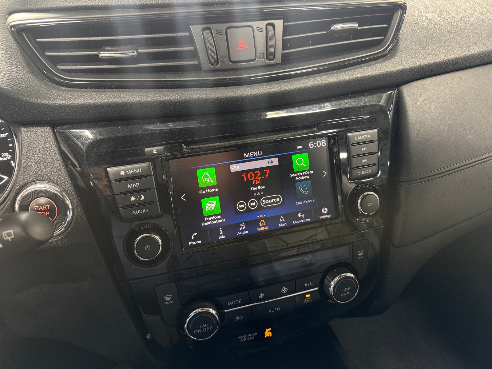 Thumbnail: 2019 Nissan Rogue - 3