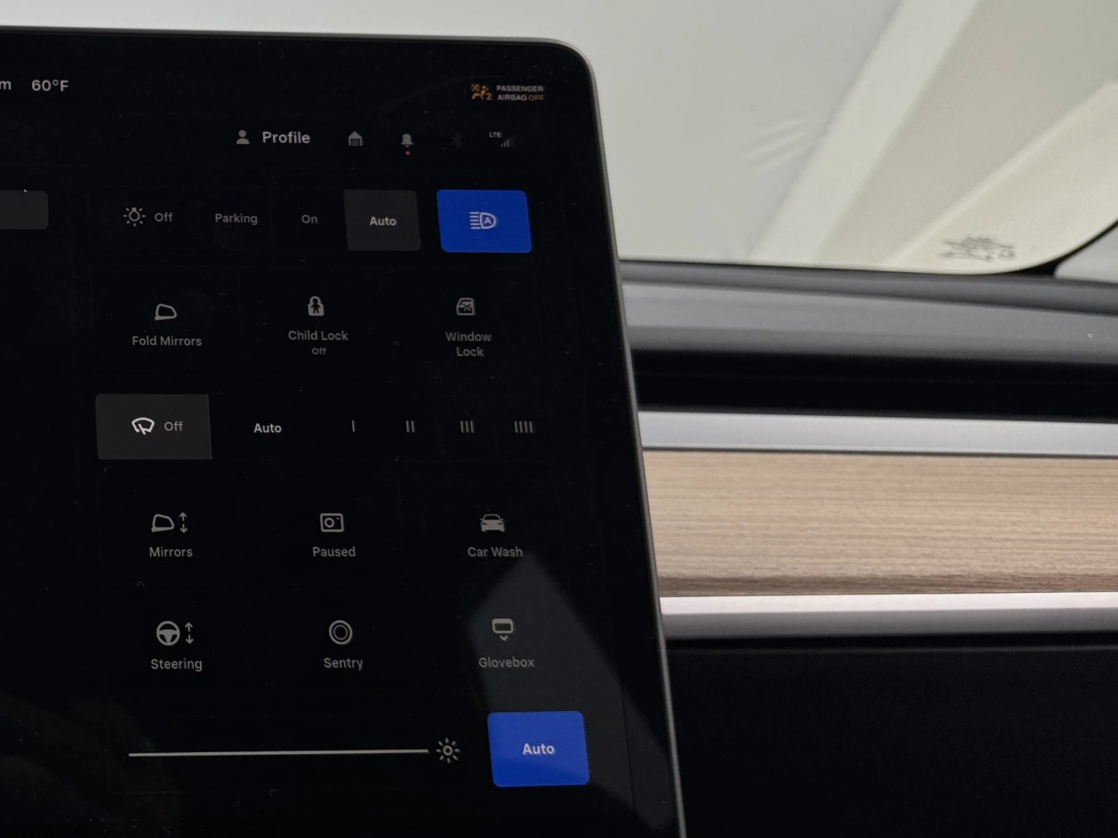 Thumbnail: 2024 Tesla Model Y - 3