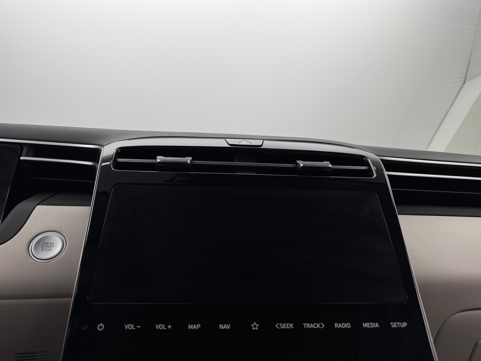 Thumbnail: 2024 Hyundai Tucson - 3